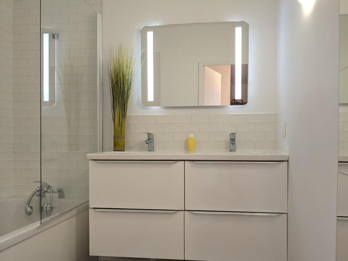 Cosy Iris 3Ch - Stationnement Gratuit - Lumineux Apartment Pau Exterior foto